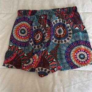 Patterned shorts